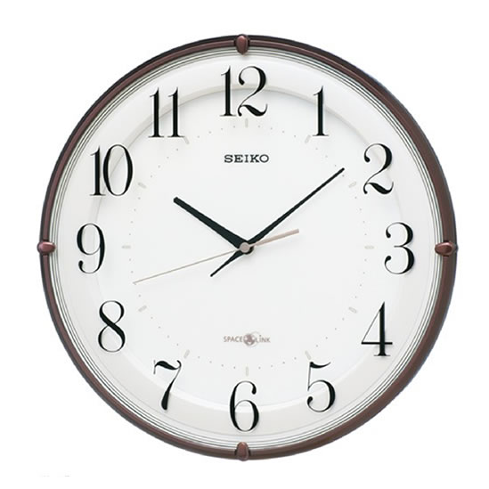 「セイコースペースリンク」スタイリッシュなモダンデザイン掛時計